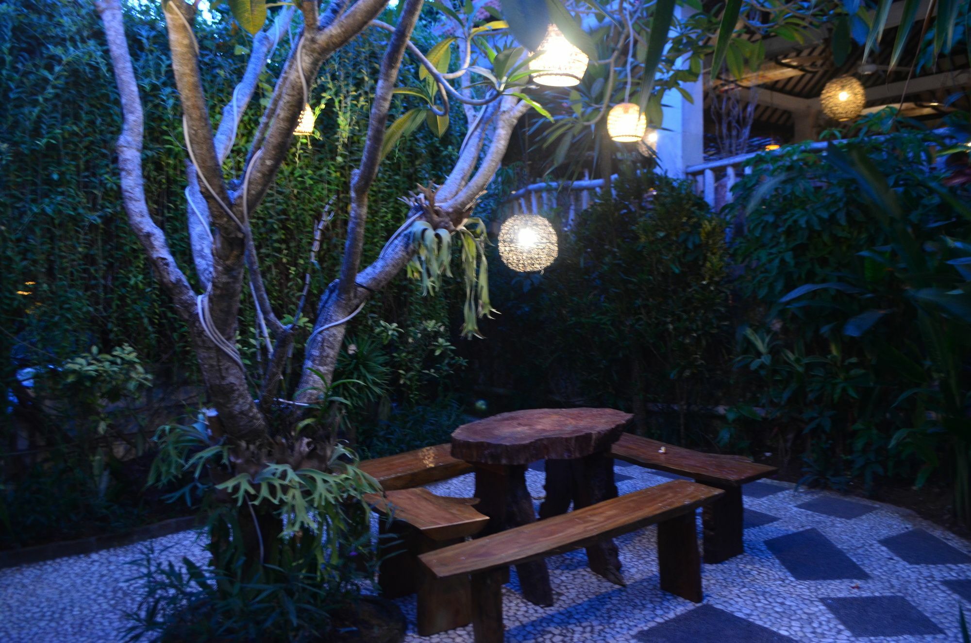 Padang Padang Breeze Hotell Uluwatu Exteriör bild